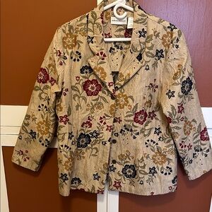 VTG Alfred Dunner Beige Floral Embroidered Quilted Blazer - Beautiful Ladies 14